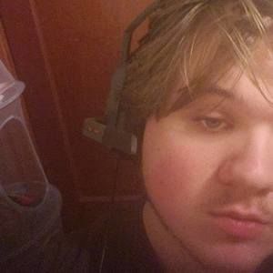 Meet your Posher, Chase